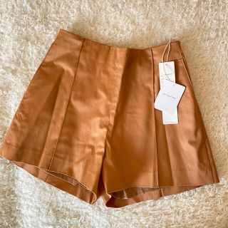 スタニングルアー(STUNNING LURE)のスタニングルアー　ショートパンツ　stunninglure 新品未使用　zara(ショートパンツ)