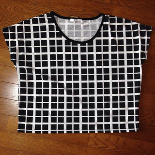 グレイル(GRL)のラインチェック柄Tシャツ GRL(Tシャツ(半袖/袖なし))