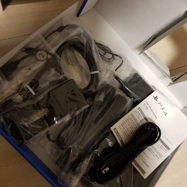 PlayStation VRの通販 by ♥空's shop♥｜プレイステーションヴィーアールならラクマ VR - プレステ4 新作低価