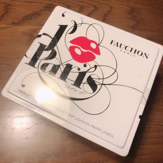 ハロッズ(Harrods)のFAUCHON I♡Paris 可愛い缶入りお紅茶空箱(茶)