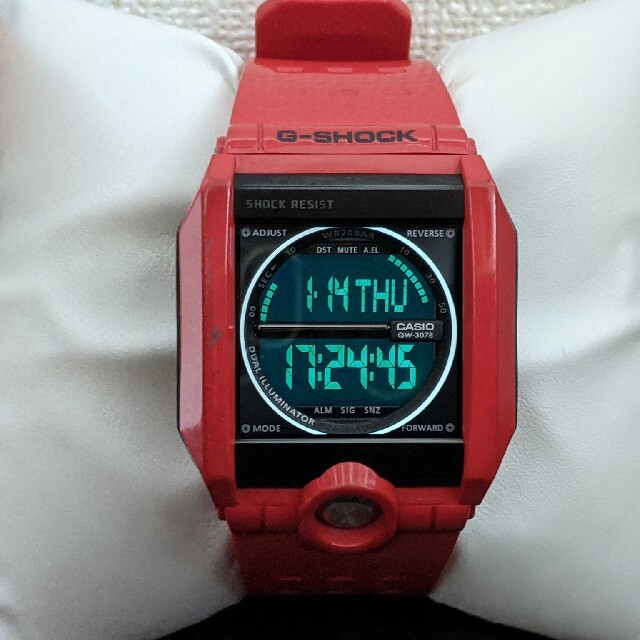 G-SHOCK(ジーショック)のG-SHOCK G-8100 CASIO カシオ 赤 レッド 中古 動作品 メンズの時計(腕時計(デジタル))の商品写真