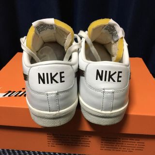 NIKE BLAZER LOW '77 VNTGsail/totalorange