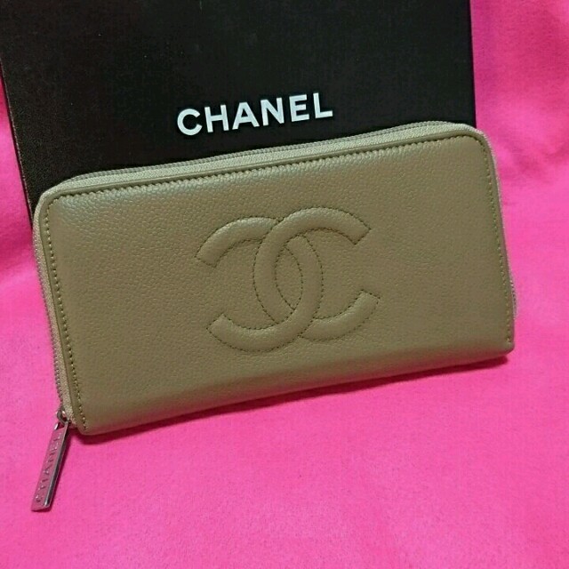 CHANEL(シャネル)の美品正規品【シャネル】ラウンド長財布 レディースのファッション小物(財布)の商品写真