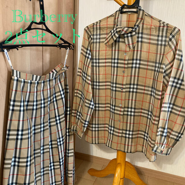 BURBERRY(バーバリー)のBurberry上下セット レディースのレディース その他(セット/コーデ)の商品写真