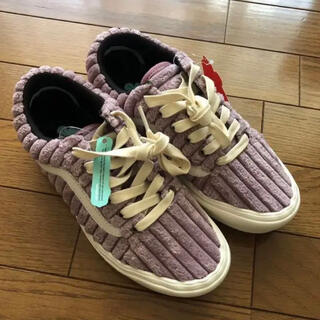 ヴァンズ(VANS)のvans スニーカー　(スニーカー)