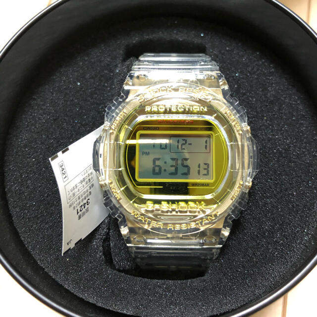 G-SHOCK(ジーショック)の G-SHOCK 35周年記念限定モデル  グレイシアゴールド  メンズの時計(腕時計(デジタル))の商品写真