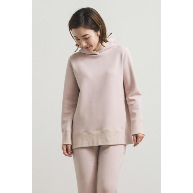 今期 未使用タグ付 yori ヨリ エアークッションパーカーの通販 by RNS