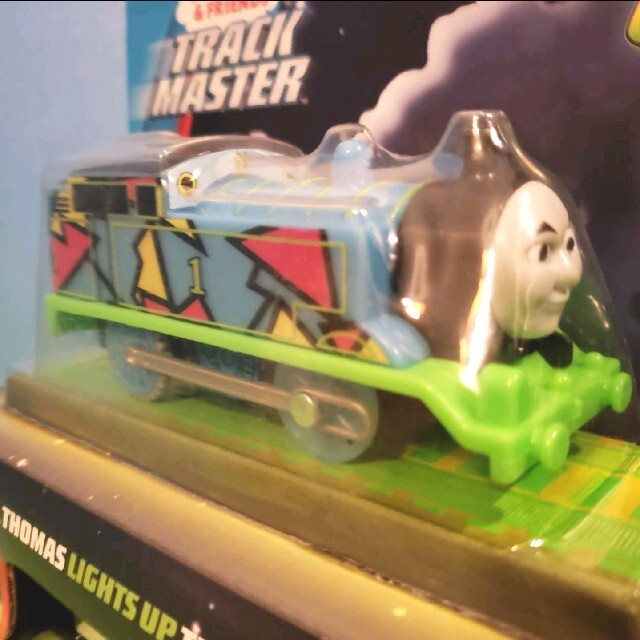 Fisher-Price - トーマス プラレール トーマス 新品 ハイパーグロー
