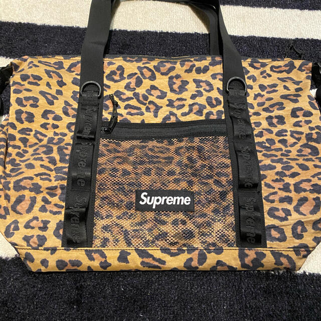 supreme Zip Tote  レオパード