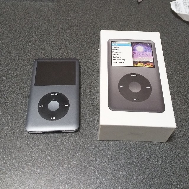 Apple(アップル)のiPodclassic 160gb ジャンク品 スマホ/家電/カメラのオーディオ機器(ポータブルプレーヤー)の商品写真