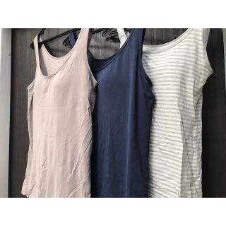 ユニクロ(UNIQLO)のユニクロブラトップ3着セット(タンクトップ)