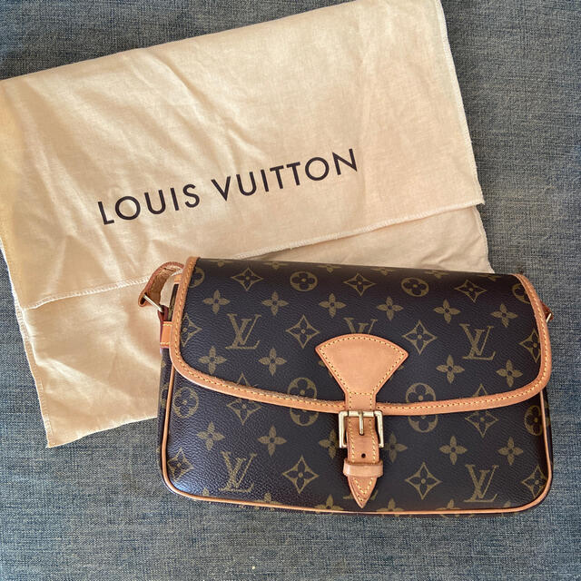 LOUIS VUITTON(ルイヴィトン)のLOUIS VUITTON ショルダーバッグ レディースのバッグ(ショルダーバッグ)の商品写真