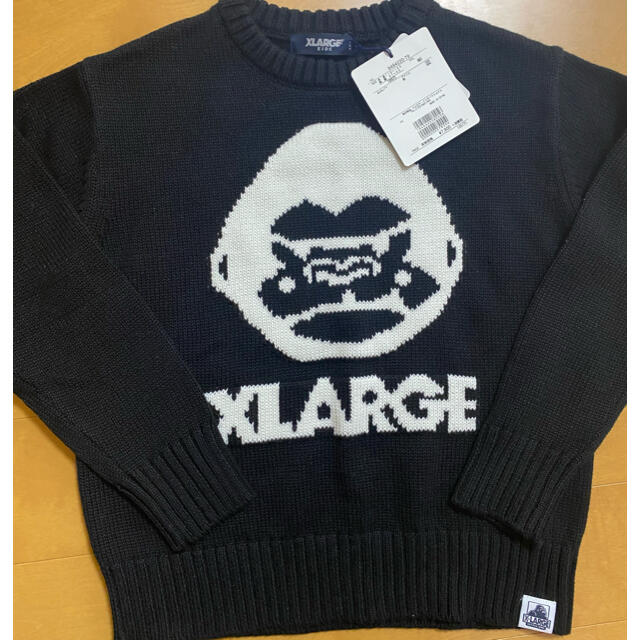 XLARGE(エクストララージ)のカイリ様専用　タグ付き新品未使用品　XLARGE  ファニーゴリラニットセーター キッズ/ベビー/マタニティのキッズ服男の子用(90cm~)(ニット)の商品写真