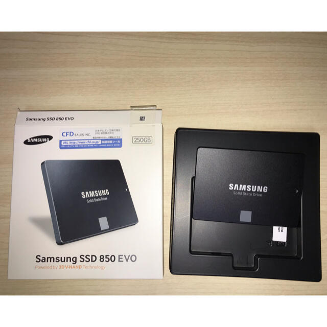 SAMSUNG(サムスン)の中古SSD Samsung 250GB 850 EVO スマホ/家電/カメラのPC/タブレット(PCパーツ)の商品写真