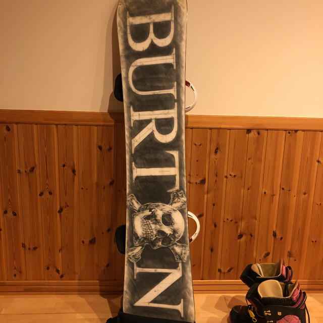 専用　バートン　Burton 4点セット スポーツ/アウトドアのスノーボード(ボード)の商品写真