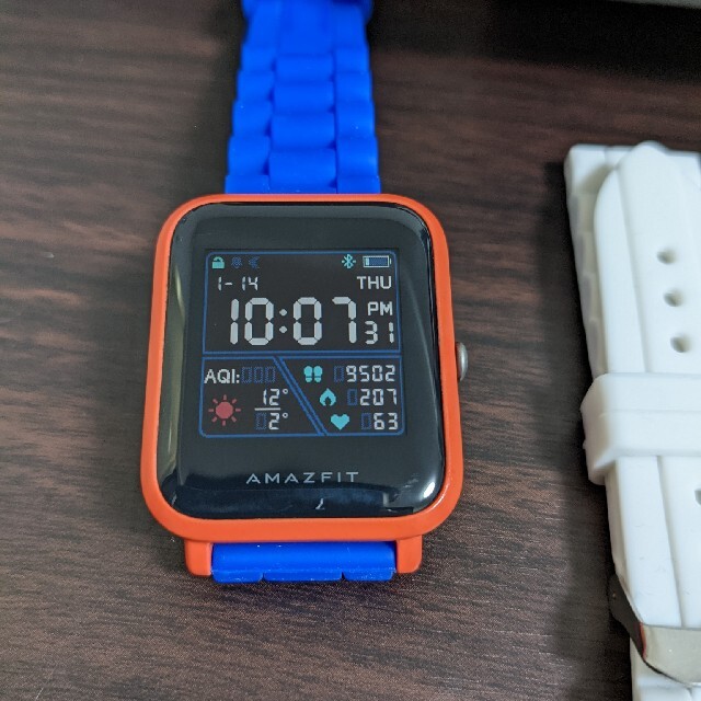 Amazfit Bip オレンジフレーム メンズの時計(腕時計(デジタル))の商品写真