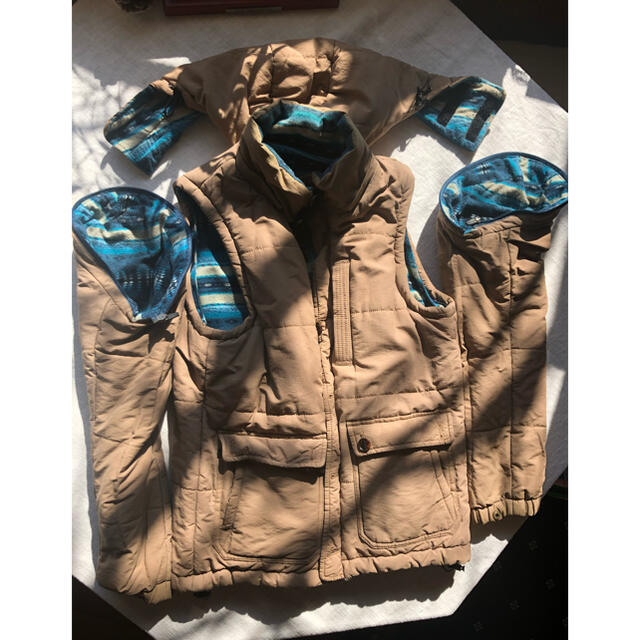 grn(ジーアールエヌ)のオールシーズン用　メンズ マウンテン&ダウンジャケット リバーシブル メンズのジャケット/アウター(ダウンジャケット)の商品写真