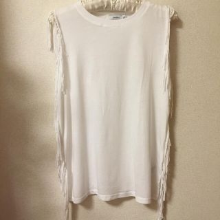 ベルシュカ(Bershka)のフリンジ Tシャツ(Tシャツ(半袖/袖なし))