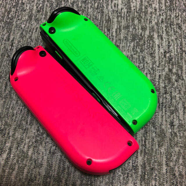 Nintendo Switch(ニンテンドースイッチ)のNintendo Switch Joy-Con ネオングリーン　ネオンピンク エンタメ/ホビーのゲームソフト/ゲーム機本体(その他)の商品写真