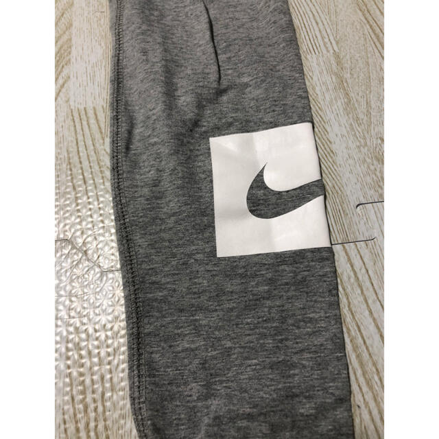 NIKE(ナイキ)のNIKE レギンス スポーツ/アウトドアのトレーニング/エクササイズ(トレーニング用品)の商品写真