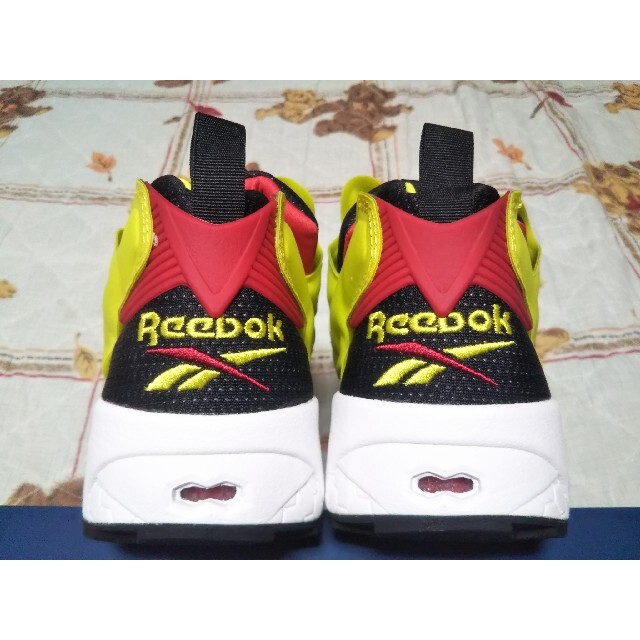 Reebok(リーボック)のREEBOK INSTA PUMP FURY OG CITRON 25cm メンズの靴/シューズ(スニーカー)の商品写真