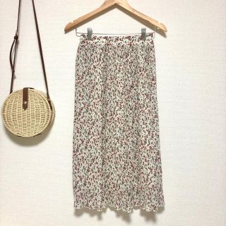 ナチュラルクチュール(natural couture)の花柄プリーツスカート(ロングスカート)