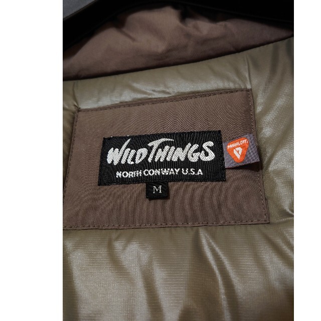 WILDTHINGS(ワイルドシングス)のワイルドシングス　モンスターパーカー　オリーブ　M メンズのジャケット/アウター(ダウンジャケット)の商品写真