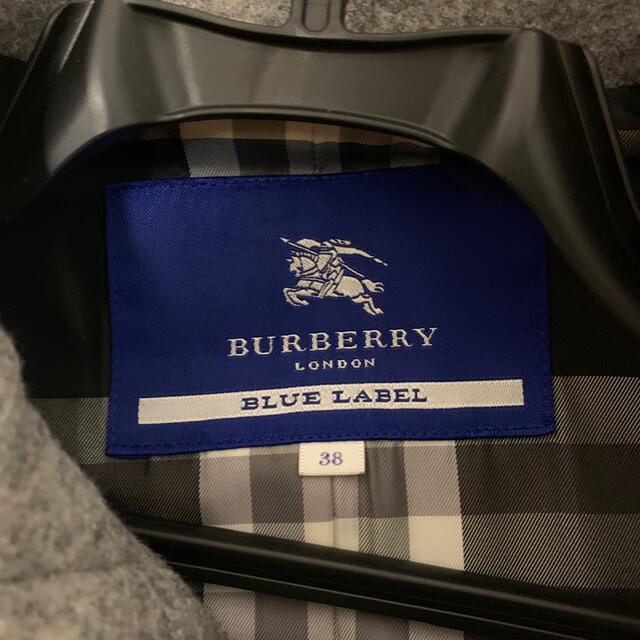 BURBERRY BLUE LABEL(バーバリーブルーレーベル)のバーバリーブルーレーベル/コート レディースのジャケット/アウター(ピーコート)の商品写真