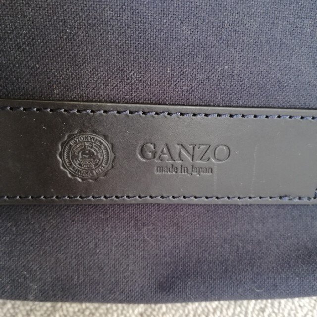 GANZO(ガンゾ)の【定番人気】GANZO ガンゾ CB-1(シービーワン)デイバッグ　ネイビー メンズのバッグ(バッグパック/リュック)の商品写真