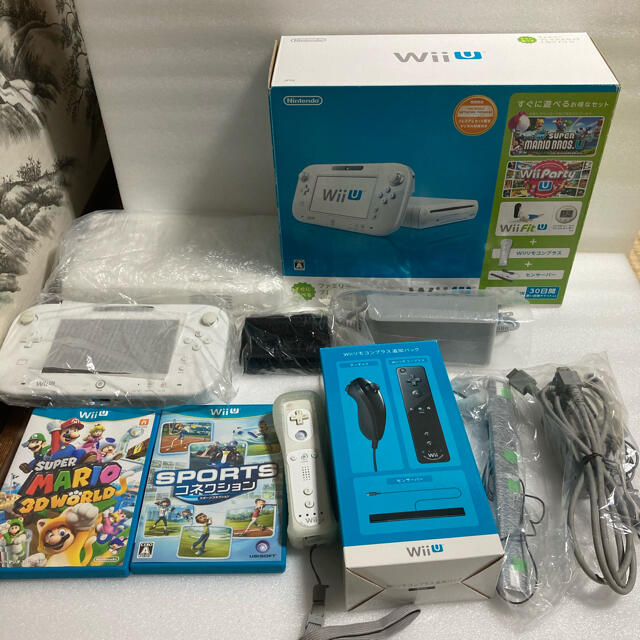 Wii U すぐに遊べるファミリープレミアムセット（シロ）（「Wii Party家庭用ゲーム機本体