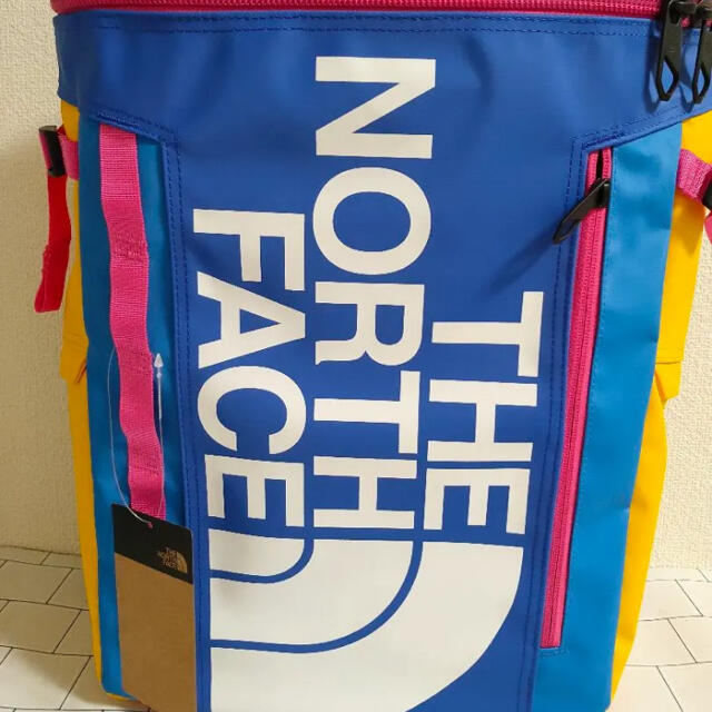 NORTHFACEノースフェイス　ヒューズボックス　マルチカラー　入手困難