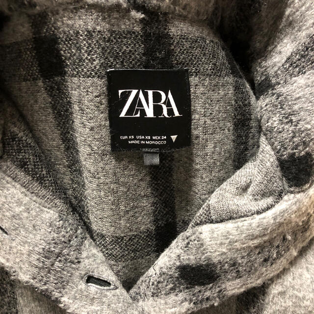 ZARA(ザラ)のザラ フリンジニットポンチョ💕 レディースのトップス(ニット/セーター)の商品写真