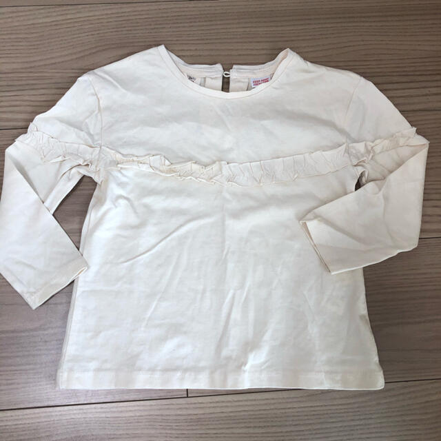 ZARA(ザラ)のzara 98cm 長袖　女の子 キッズ/ベビー/マタニティのキッズ服女の子用(90cm~)(Tシャツ/カットソー)の商品写真