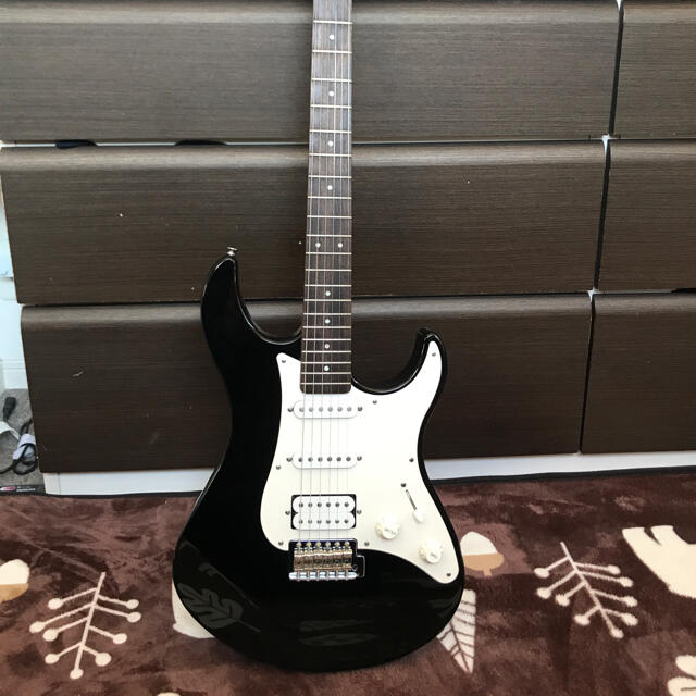 YAMAHA PACIFICA ヤマハ パシフィカ ストラト ギター-