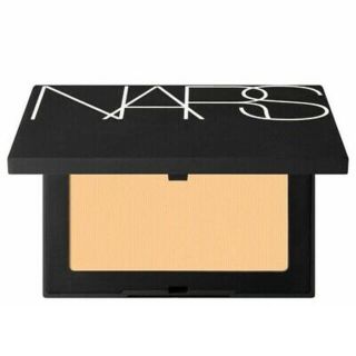 ナーズ(NARS)のNARSソフトベルベットプレストパウダービーチ1457 8g(フェイスパウダー)