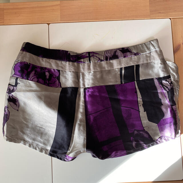 DIESEL - 中古 DIESEL black gold シルク100% ショートパンツの通販 by