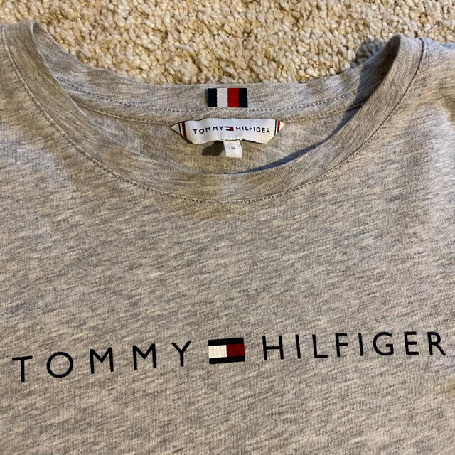 TOMMY HILFIGER(トミーヒルフィガー)のトミーヒルフィガー オーガニック コットン Tシャツ/Sサイズ レディースのトップス(Tシャツ(半袖/袖なし))の商品写真