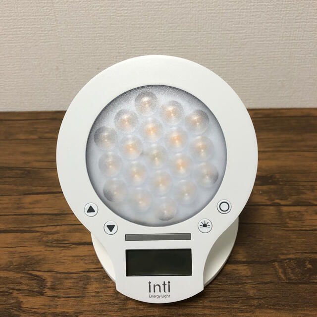 inti4s 光目覚まし時計 ホワイト スマホ/家電/カメラの生活家電(その他)の商品写真