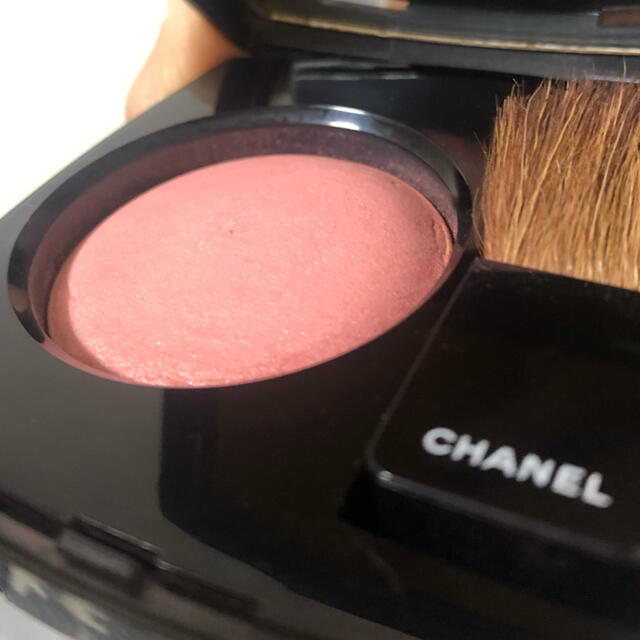 CHANEL(シャネル)のシャネル チーク　86 ディスクレシオン コスメ/美容のベースメイク/化粧品(チーク)の商品写真