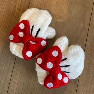 ディズニー(Disney)のディズニーランド購入　ミニーちゃん手袋(手袋)
