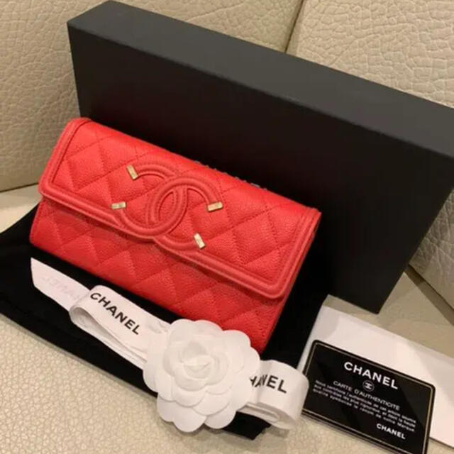 ラッピング不可】 CHANEL シャネル キャビアスキン 長財布 CC