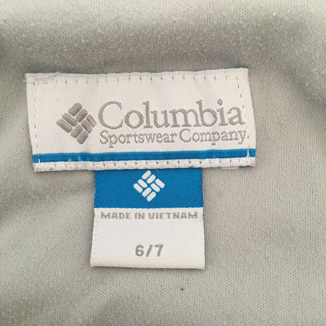 Columbia(コロンビア)の値下げします！　Columbia  ウインドブレーカー   キッズ/ベビー/マタニティのキッズ服男の子用(90cm~)(ジャケット/上着)の商品写真