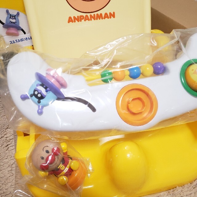 アンパンマン(アンパンマン)の【uni様ご専用】アンパンマン おふろチェア キッズ/ベビー/マタニティのおもちゃ(お風呂のおもちゃ)の商品写真