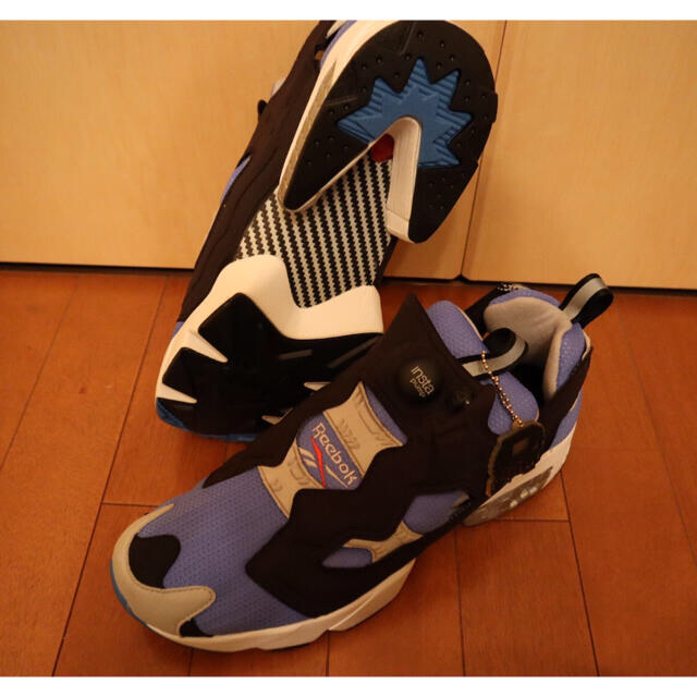 Reebok(リーボック)の【値下しました】Reebok INSTAPUMP FURY OG SAX  メンズの靴/シューズ(スニーカー)の商品写真