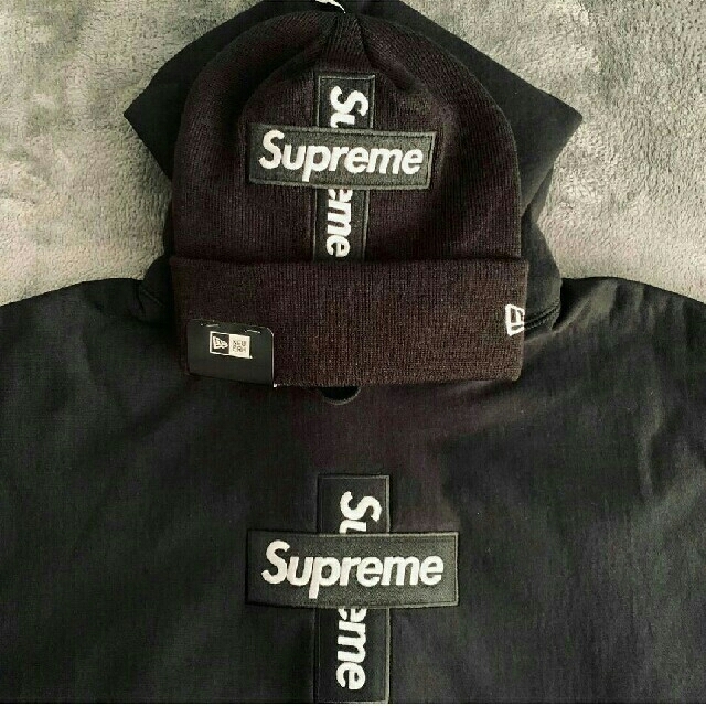 S Black Supreme Cross Box Logo Hooded