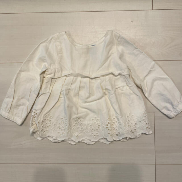 babyGAP(ベビーギャップ)のbaby gap アイレットコットンチュニック　80cm キッズ/ベビー/マタニティのベビー服(~85cm)(シャツ/カットソー)の商品写真