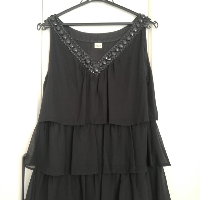 axes femme(アクシーズファム)の美品　アクシーズ　ドレス　ブラック ノースリーブワンピース レディースのフォーマル/ドレス(ミディアムドレス)の商品写真