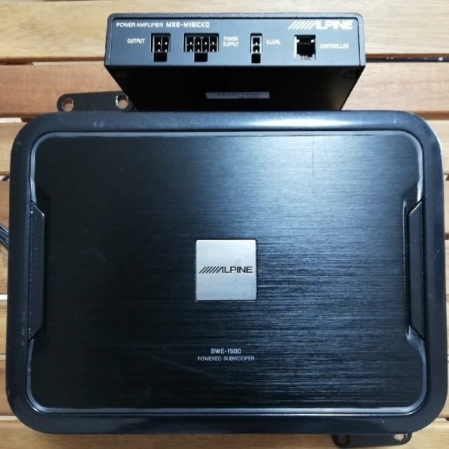 アルパイン SWE-1500 (RCAラインケーブル付)