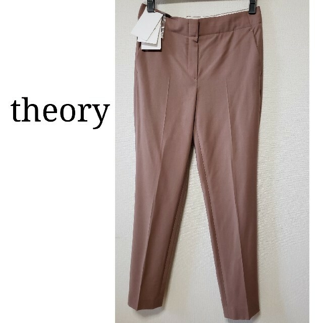 theory(セオリー)の新品 theory パンツ レディースのパンツ(クロップドパンツ)の商品写真