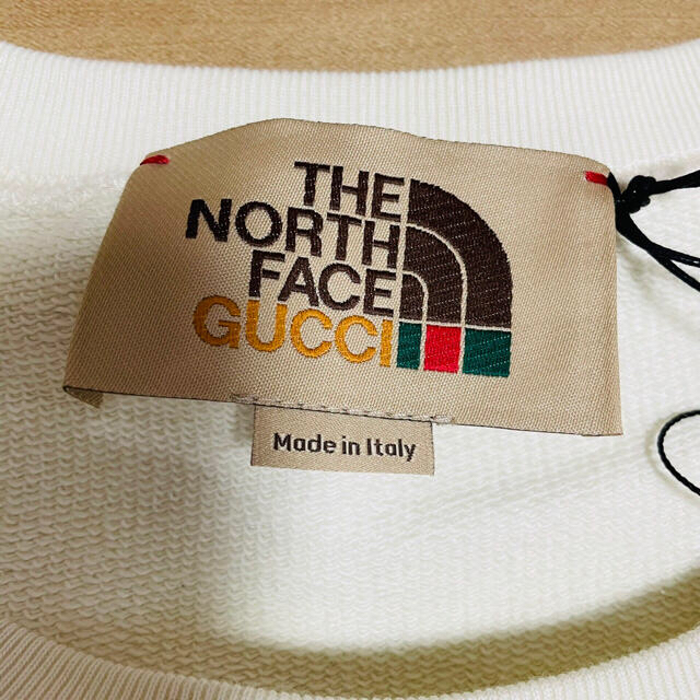 Gucci(グッチ)の【はまうまべ様専用】Gucci The North Face トレーナー　L レディースのトップス(トレーナー/スウェット)の商品写真